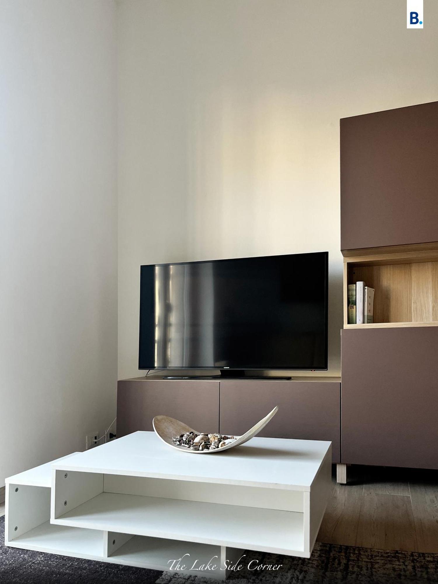 The Lake-Side Corner Apartment Комо Екстериор снимка